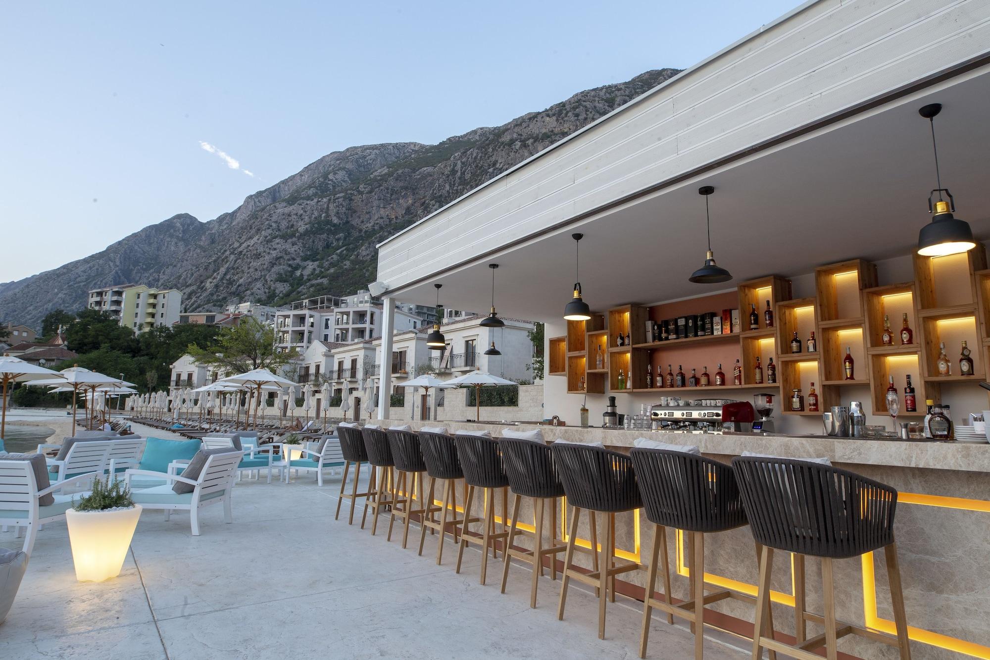 Playa Huma Kotor Bay Hotel and Villas