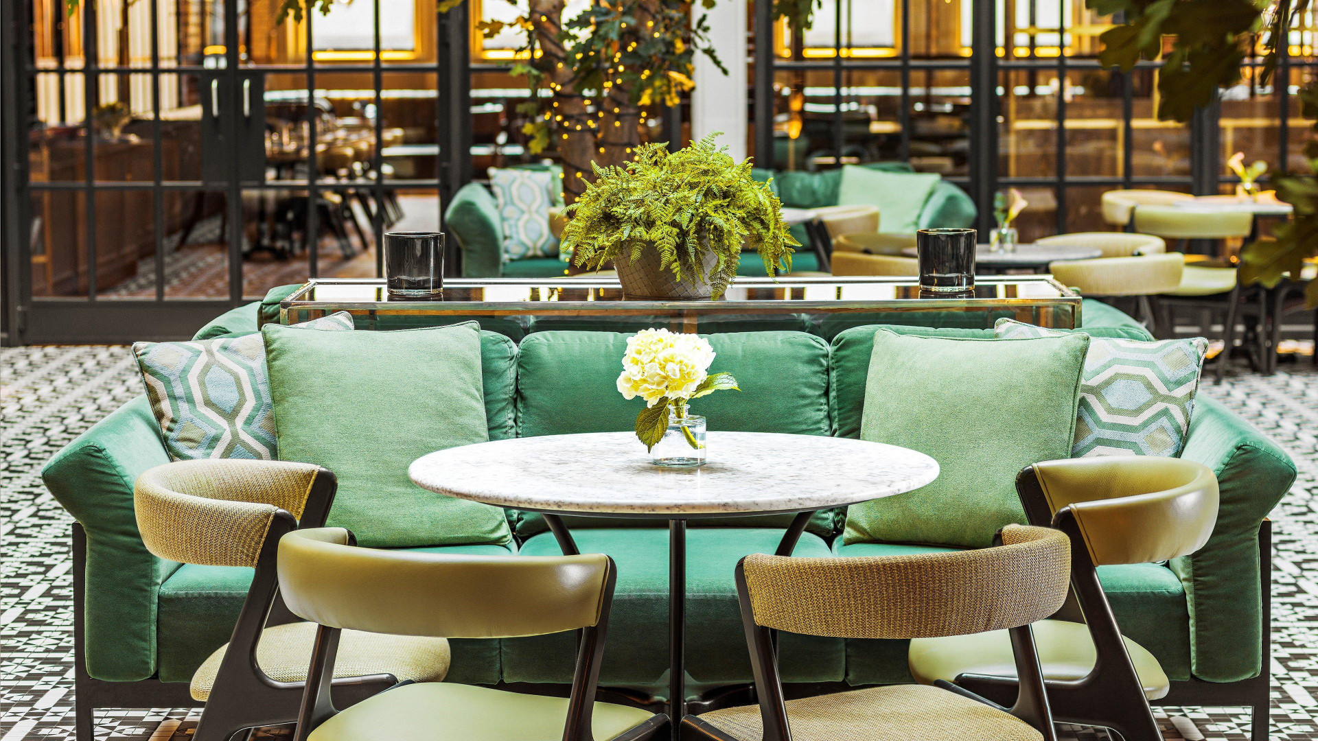 Bar/Salón Kimpton Clocktower by IHG