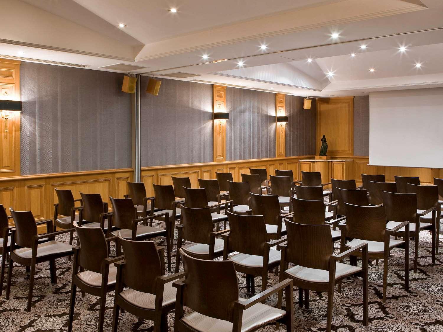 Hotel Scribe Paris Opera by Sofitel