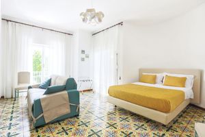 Alquiler Vacacional - Modern Apartment with Terrace, Swimming Pool&Tennis