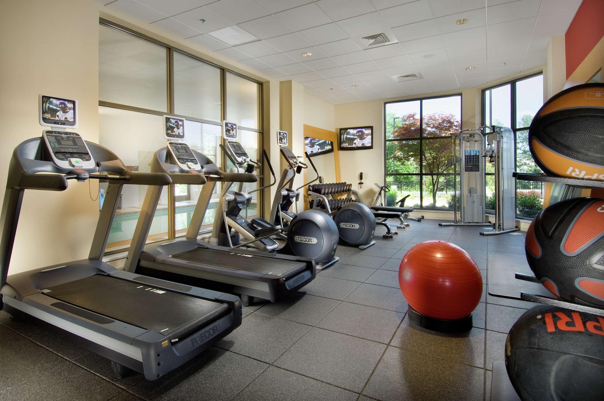 Gimnasio DoubleTree by Hilton Sterling - Dulles Airport