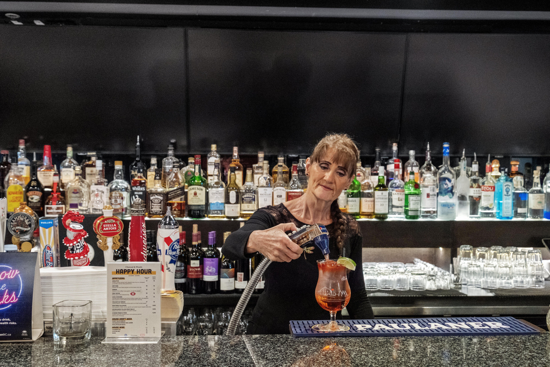 Bar/Salón Holiday Inn Hotel & Suites Surrey East Cloverdale by IHG