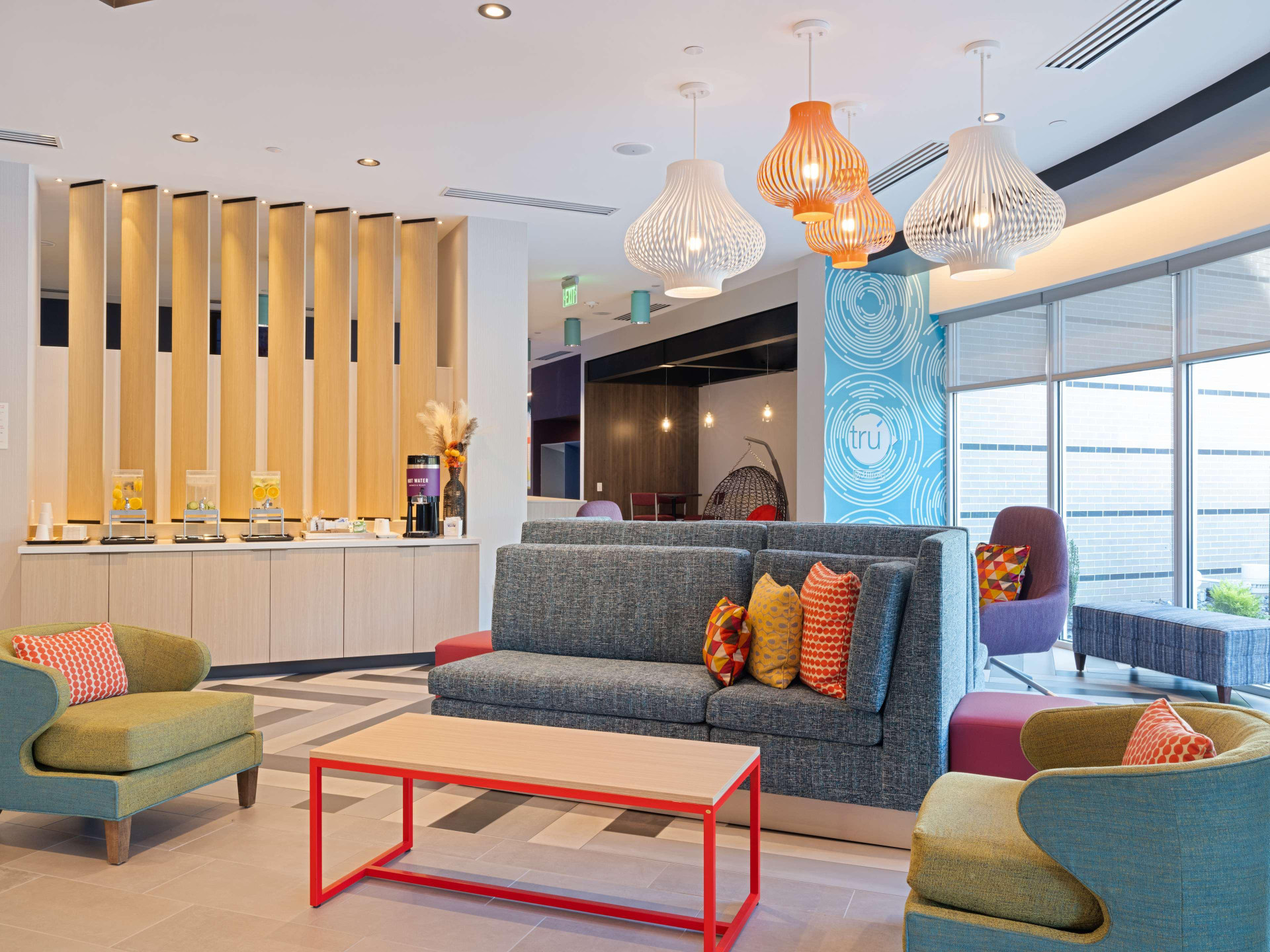 Vista Lobby Tru By Hilton Atlanta Airport College Park