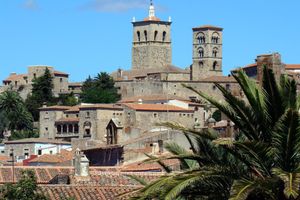 Alojamiento - Hostal - Restaurante Emilia