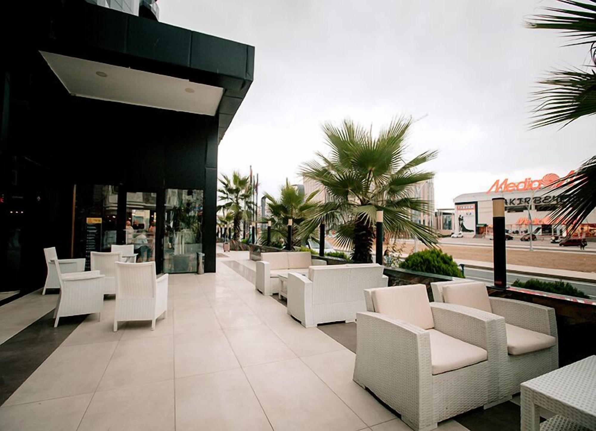 Vista Exterior KONAK PARK HOTEL