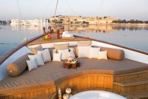 Alojamiento - Taj Lake Palace