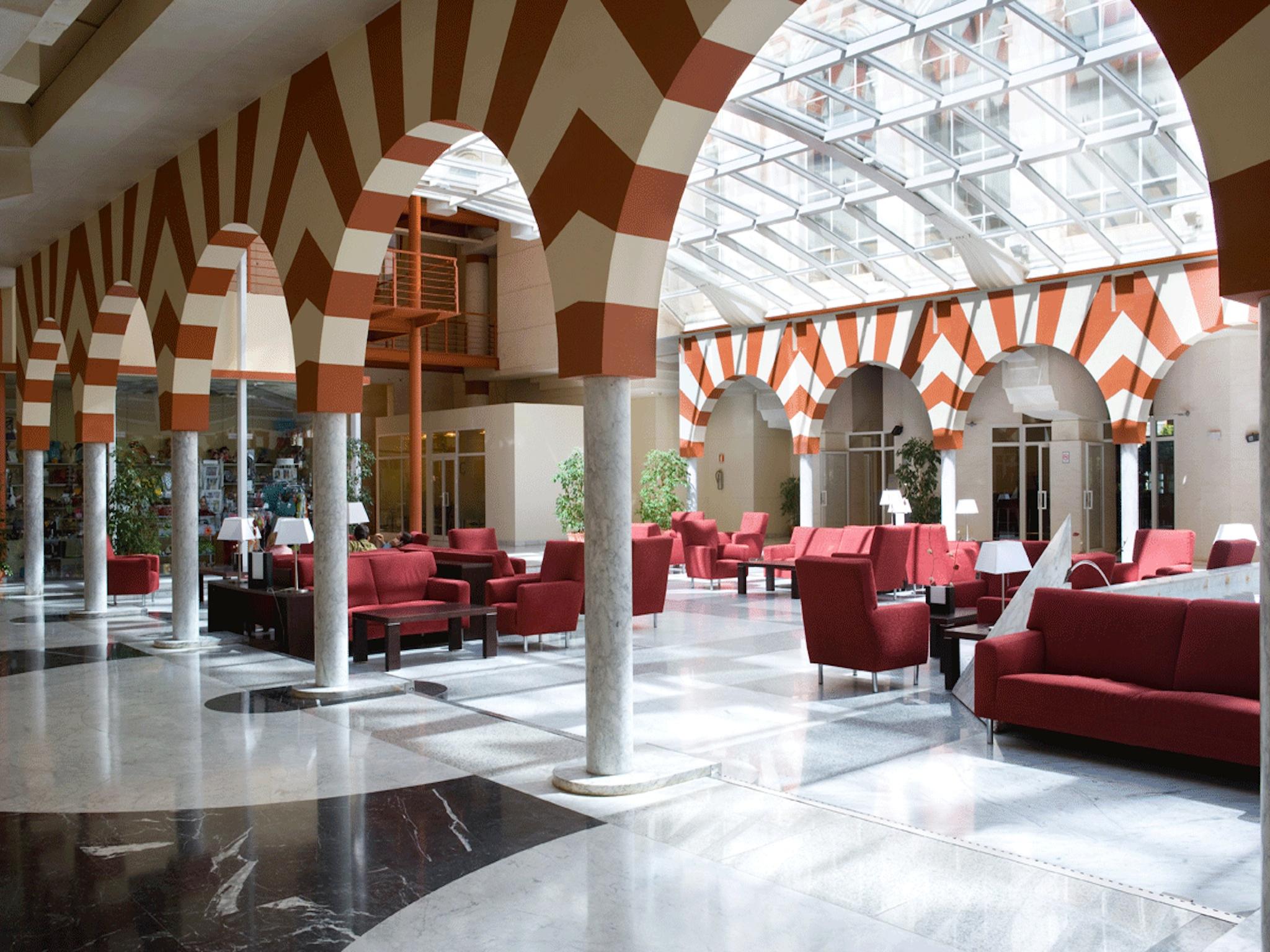 Comodidades do estabelecimento Silken Al Andalus Palace Hotel