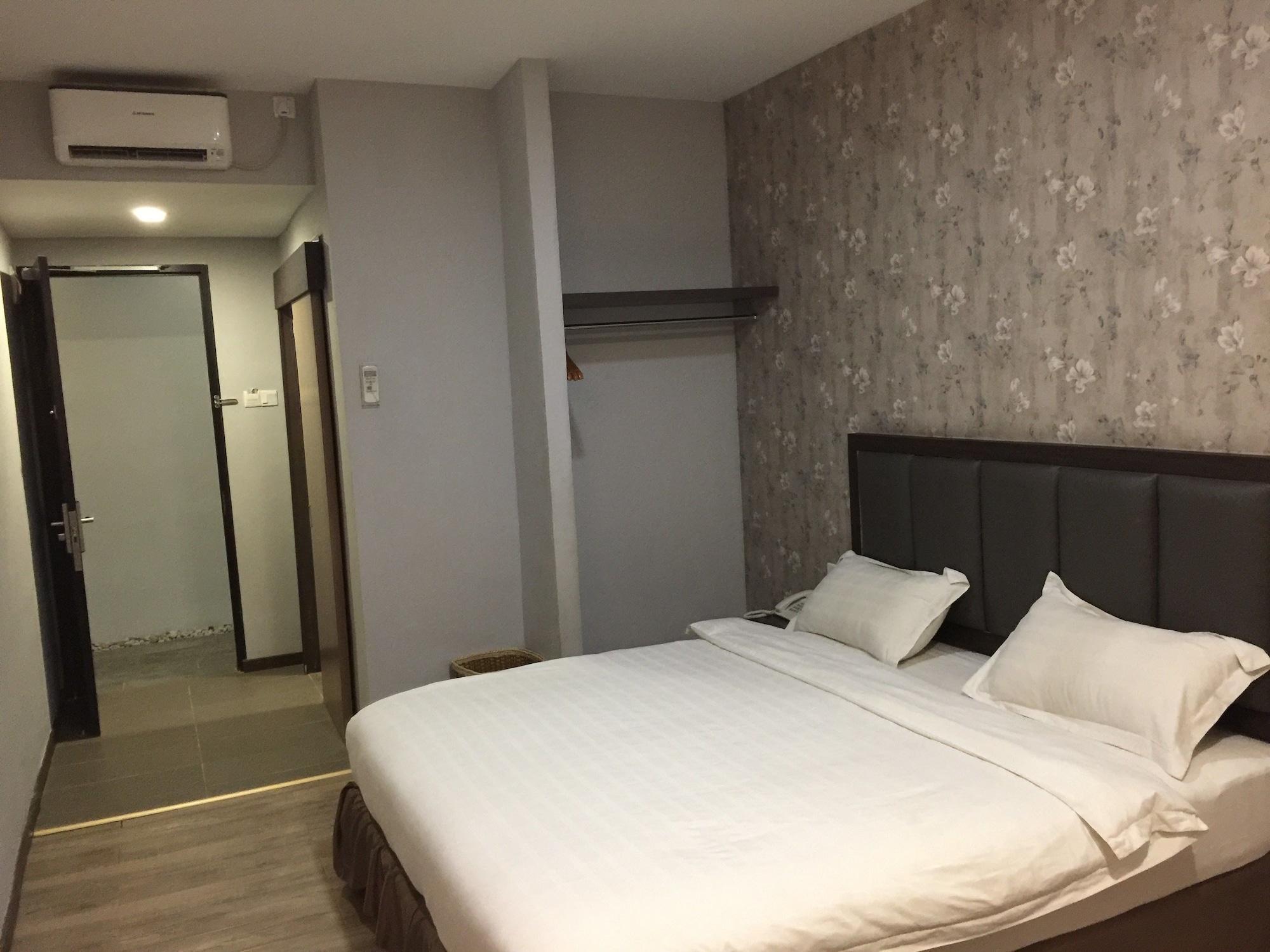 Habitación Eatern Hotel
