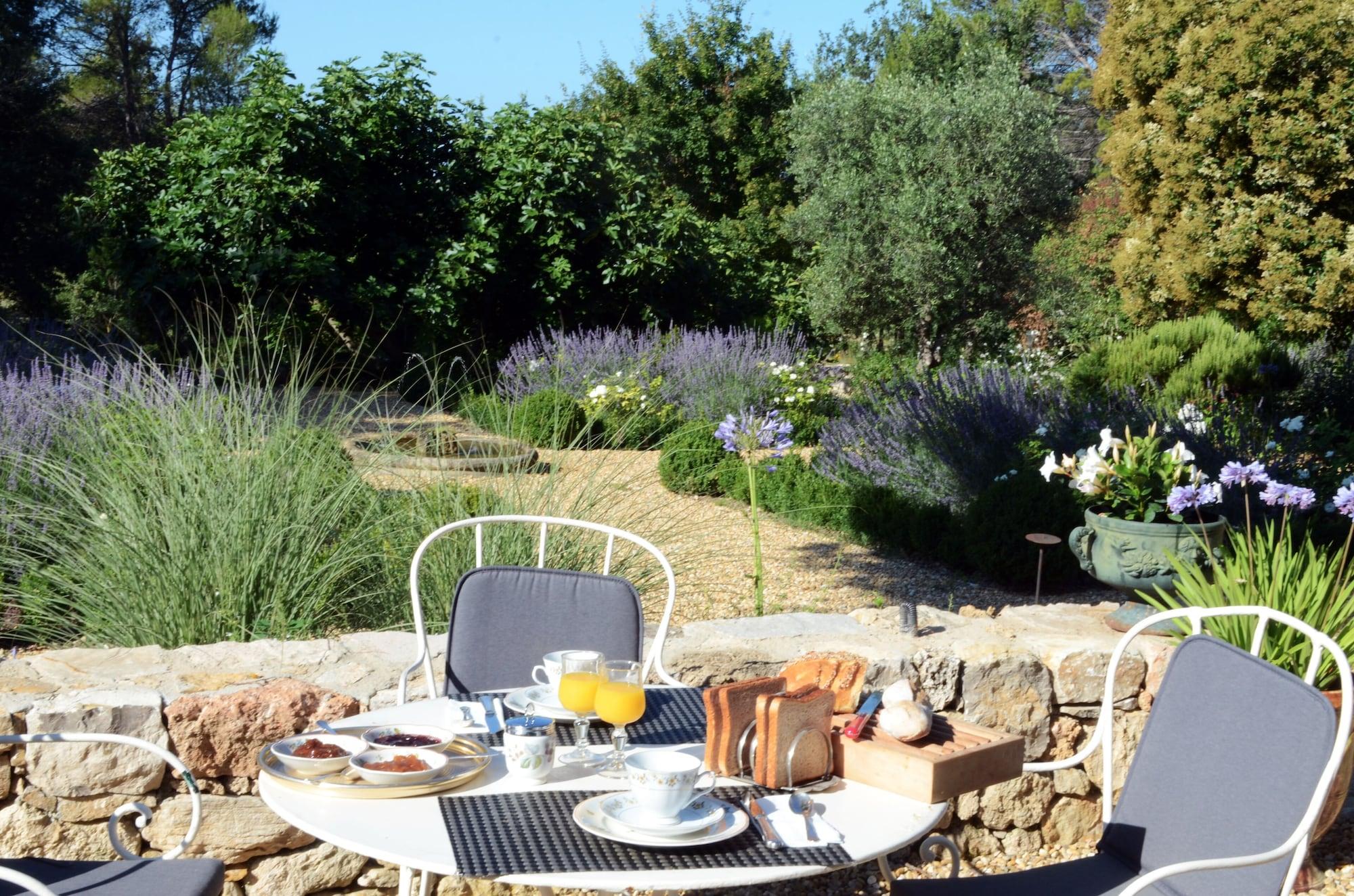 Restaurant Chambre d'hôtes Bastide des Enqueses