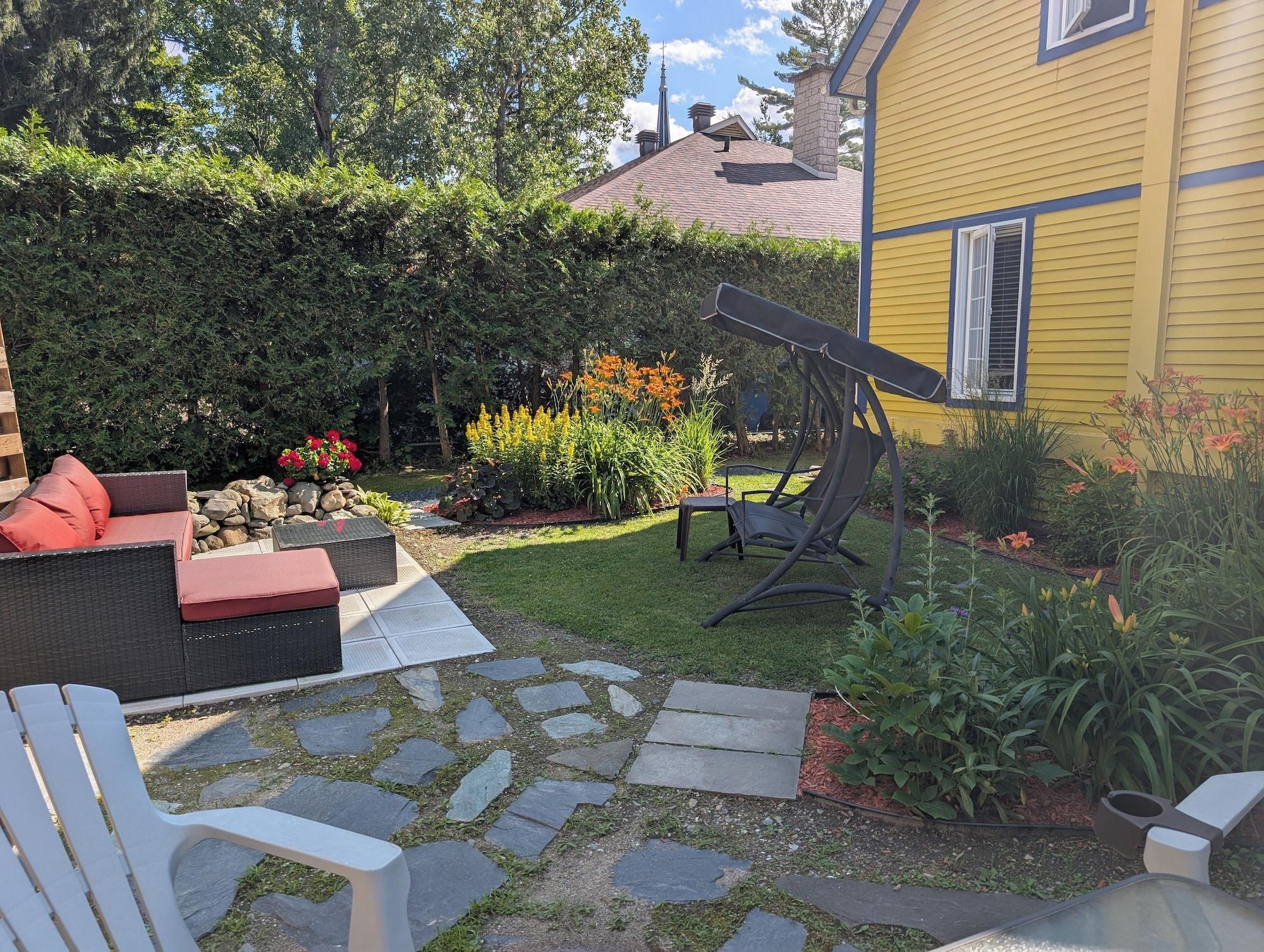 Vista Exterior Au Saut du Lit