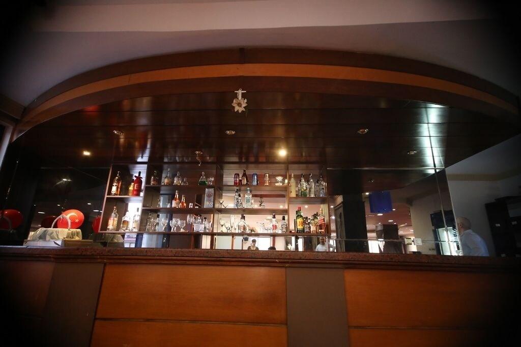 Bar/Salón Peronti Hotel