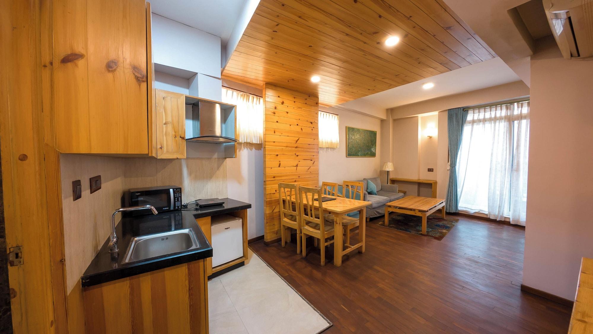 Equipamiento de Habitación Lalit Service Apartment