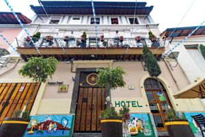 Alojamiento - Friends Hotel & Rooftop - Historic Center & Museums