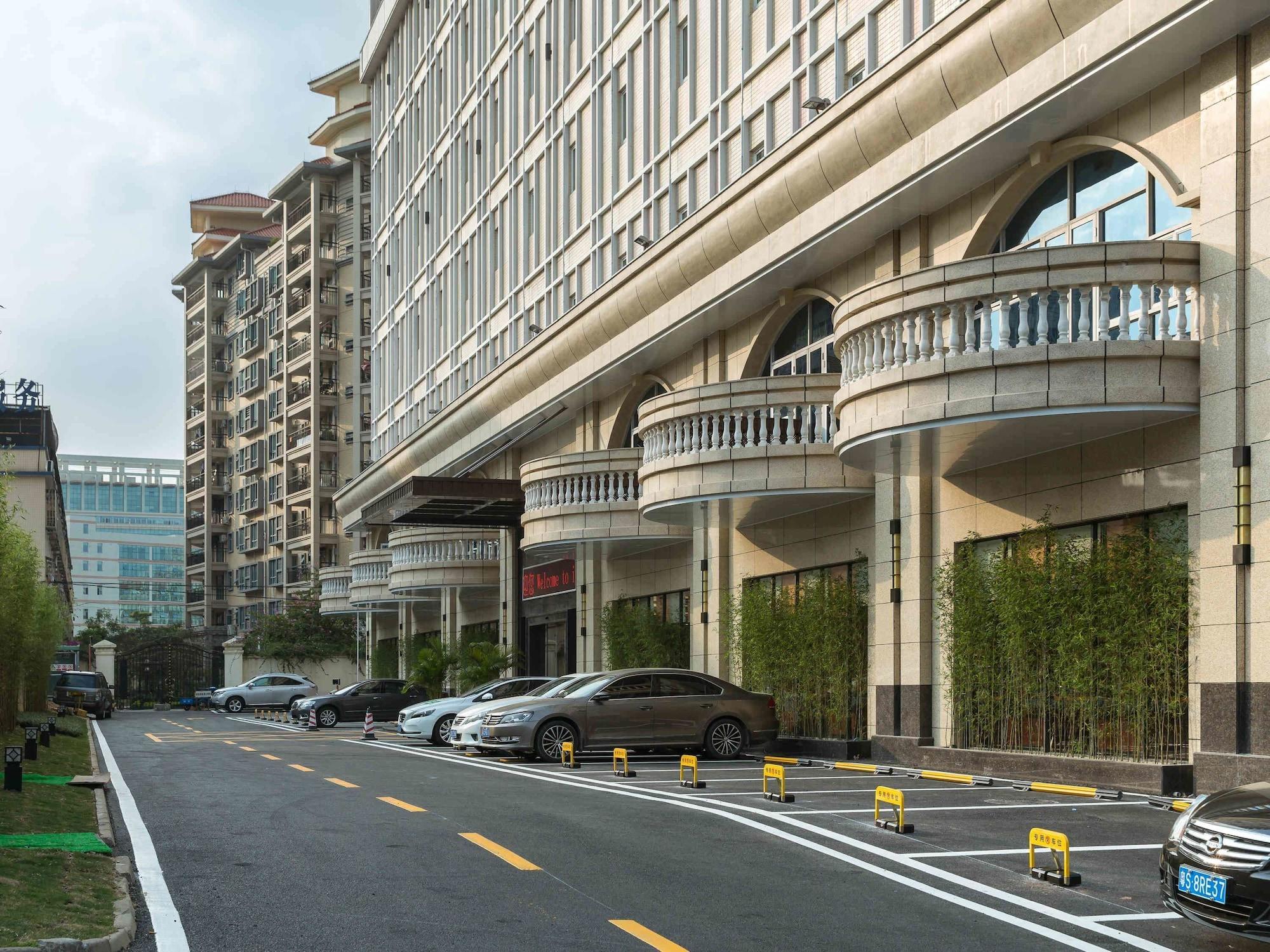 Vista Exterior ibis Dongguan Dongcheng