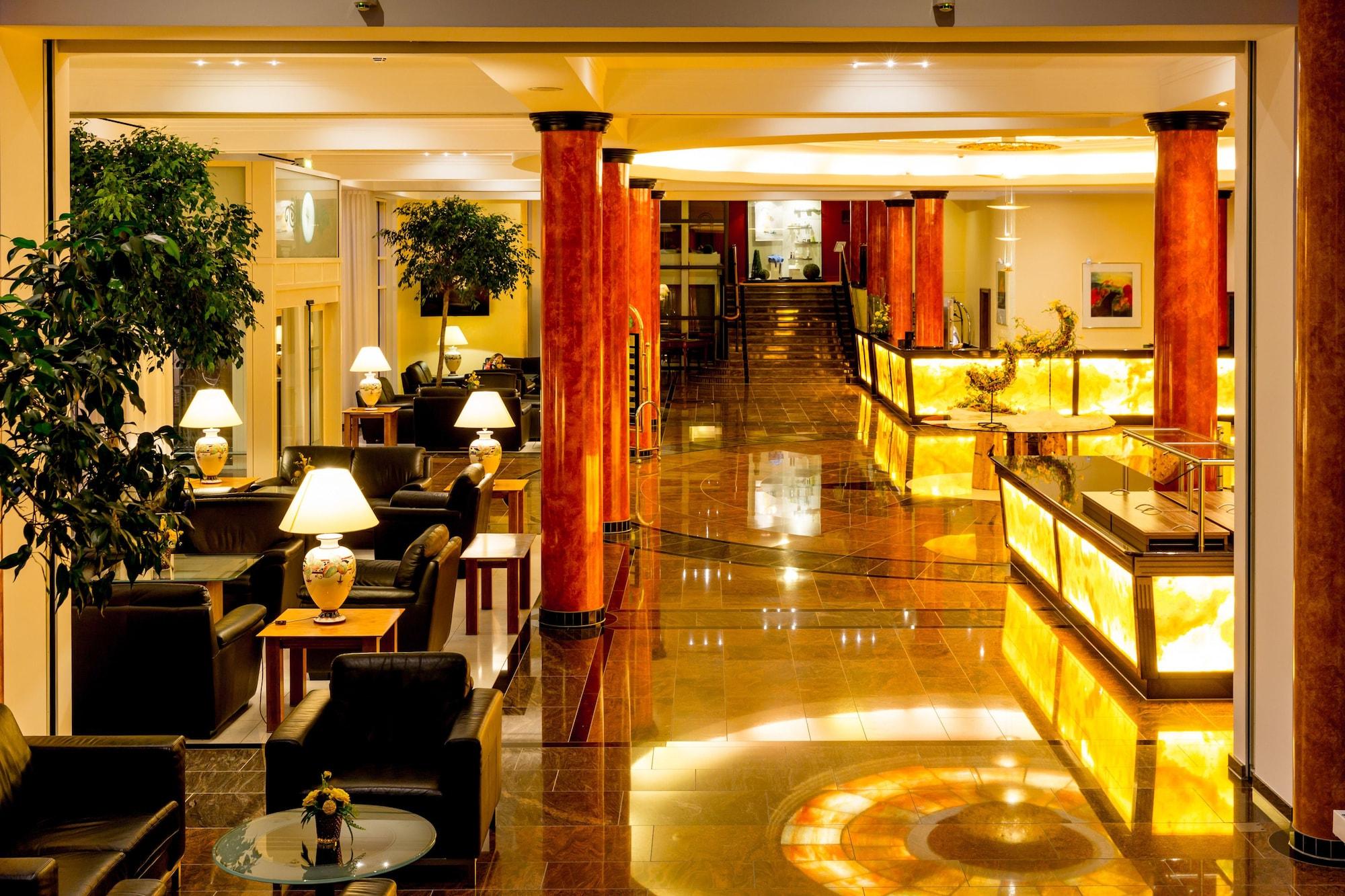 Vista Lobby Dorint Herrenkrug Parkhotel Magdeburg