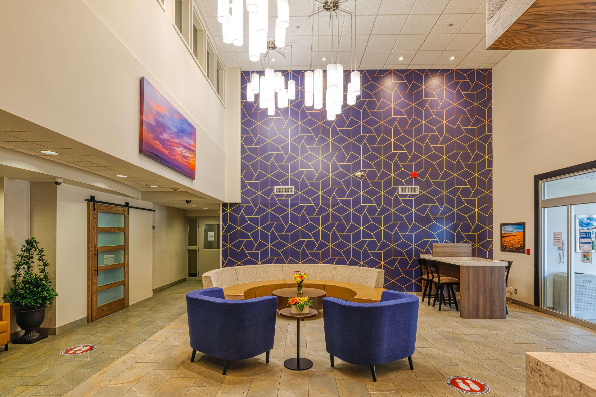 Vista Lobby Best Western Plus Pembina Inn & Suites