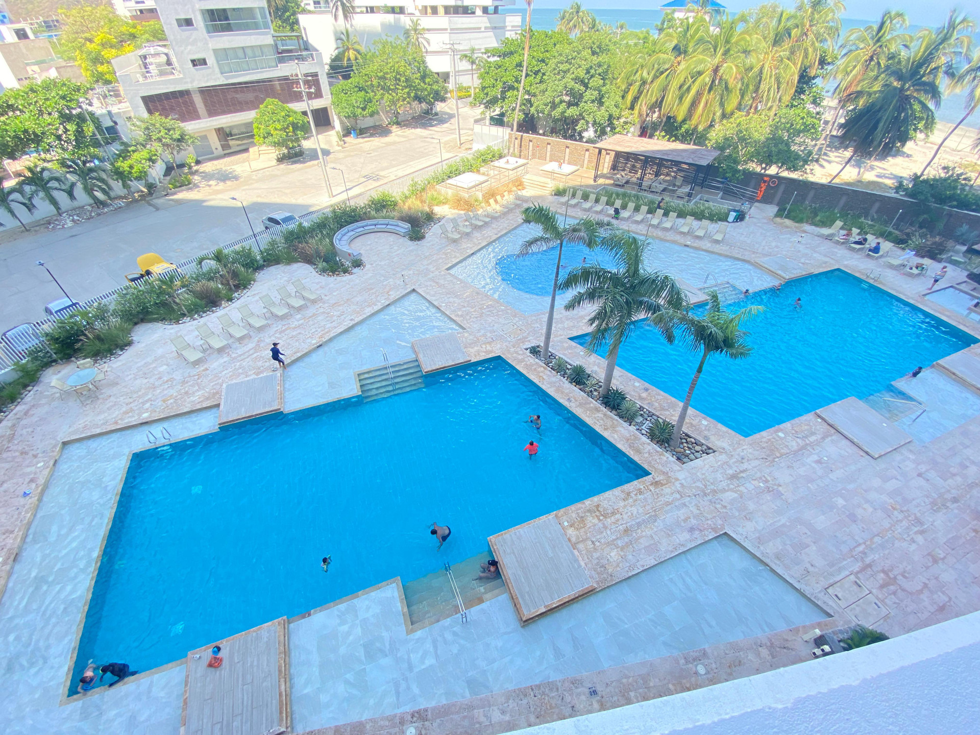 Hotel Apartasuites Reserva del Mar  Cerca al Mar by SOHO