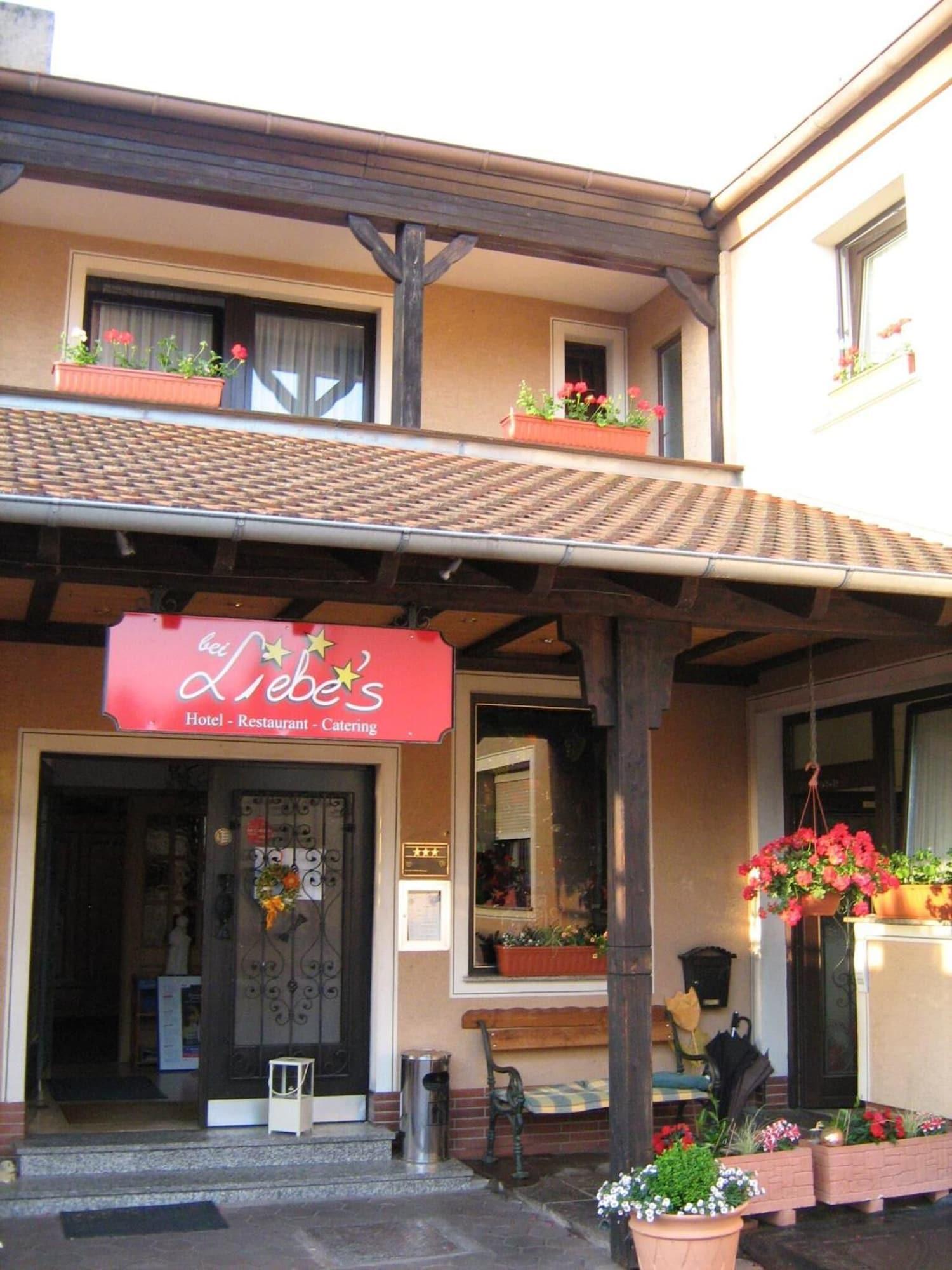 Vista Exterior Hotel-Restaurant bei Liebe's
