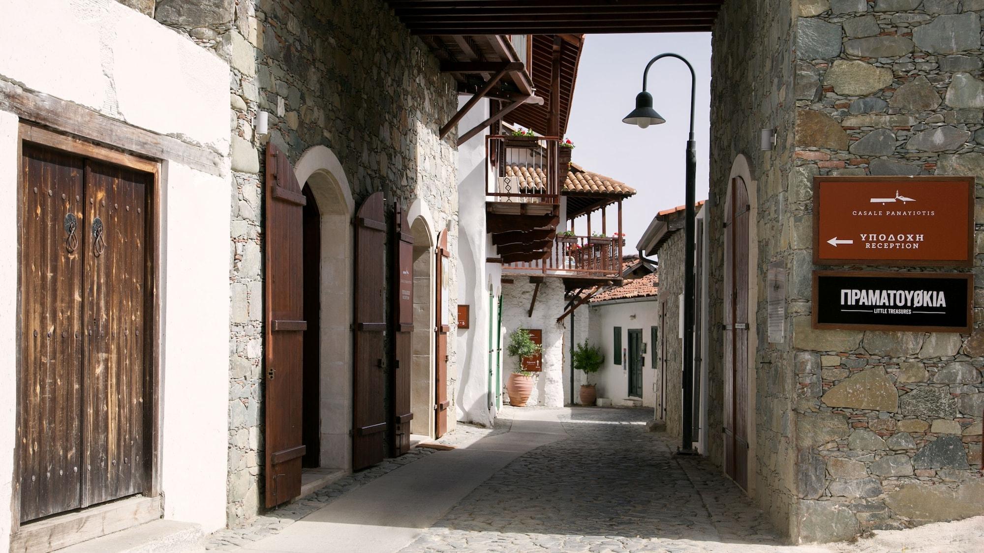 Vista Exterior Casale Panayiotis