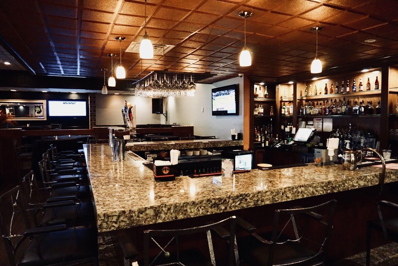 Bar/Salón Altoona Grand Hotel & Conference Center