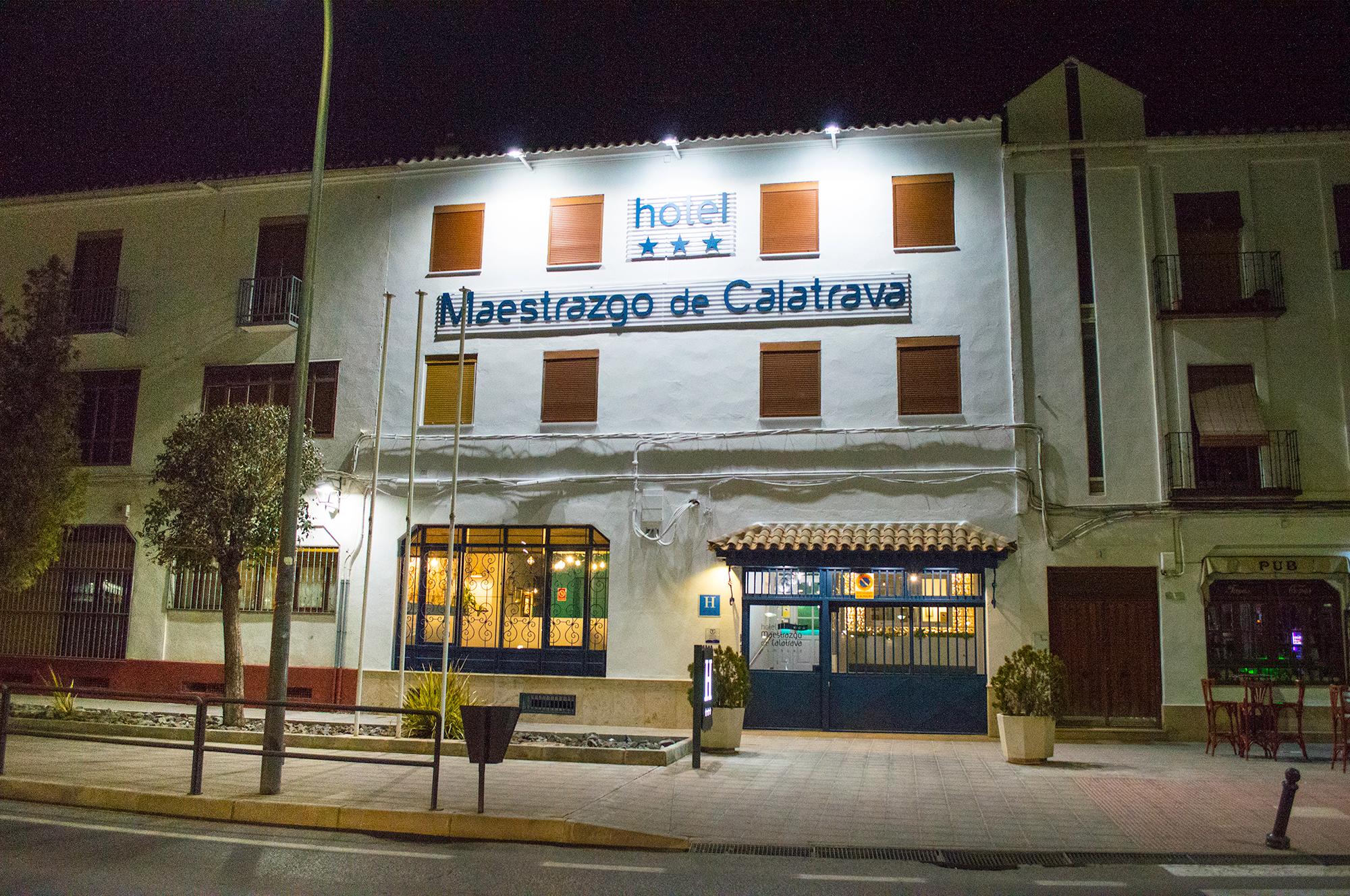 Vista Exterior Hospedium Hotel Maestrazgo de Calatrava