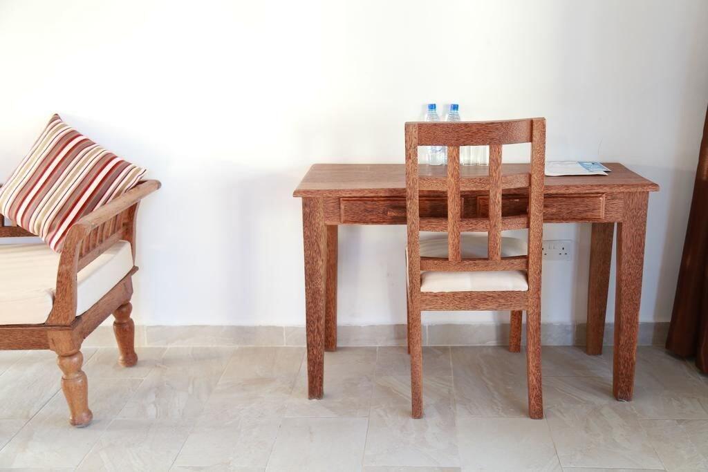 Set de Habitación Zanzibar Bahari Villas