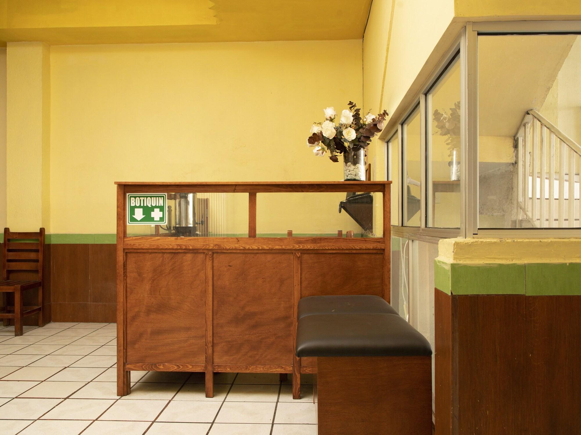 Vista Lobby Hotel Santa Cruz, San Juan de los Lagos
