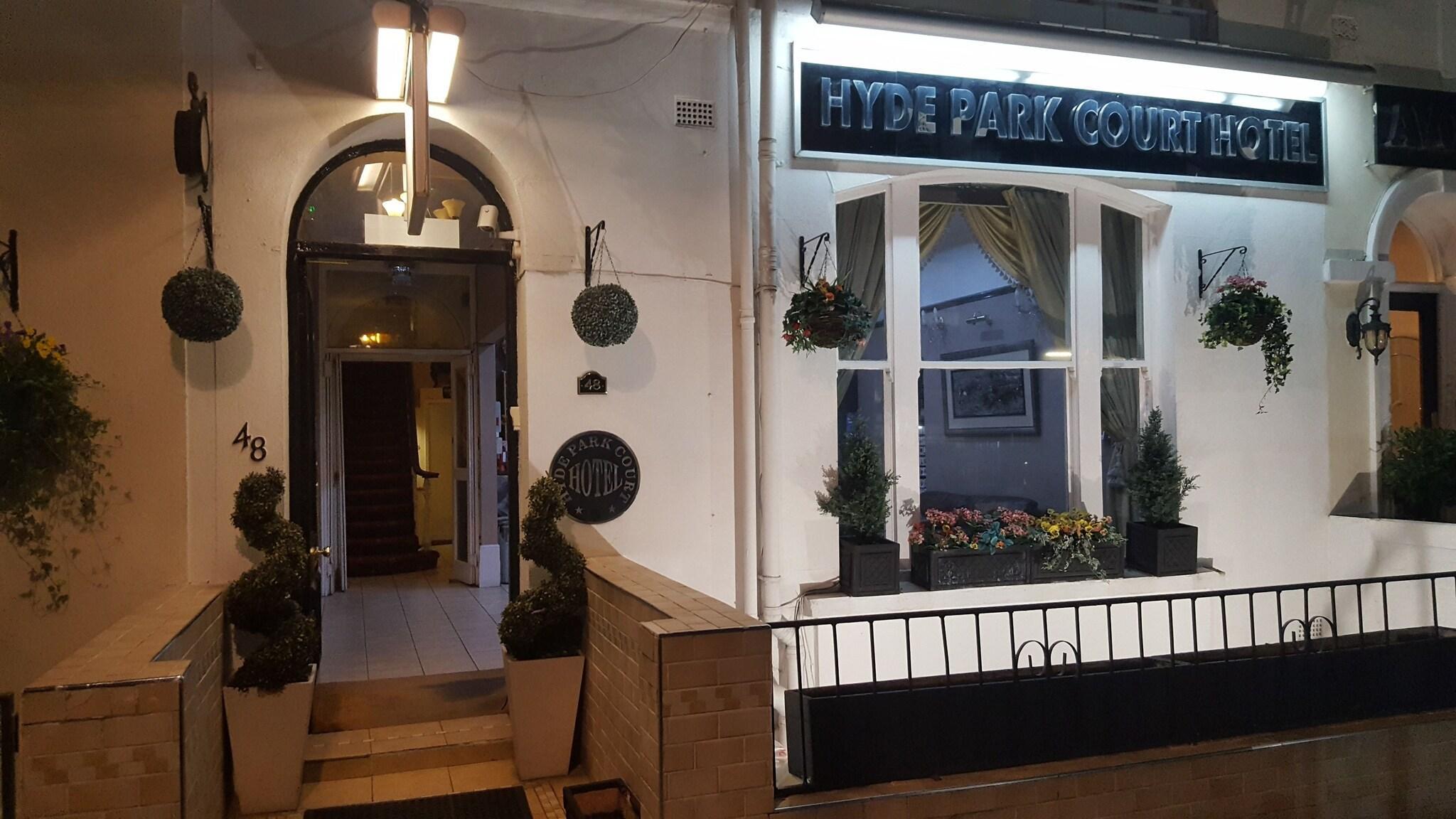 Vista Lobby Hyde Park Court Hotel