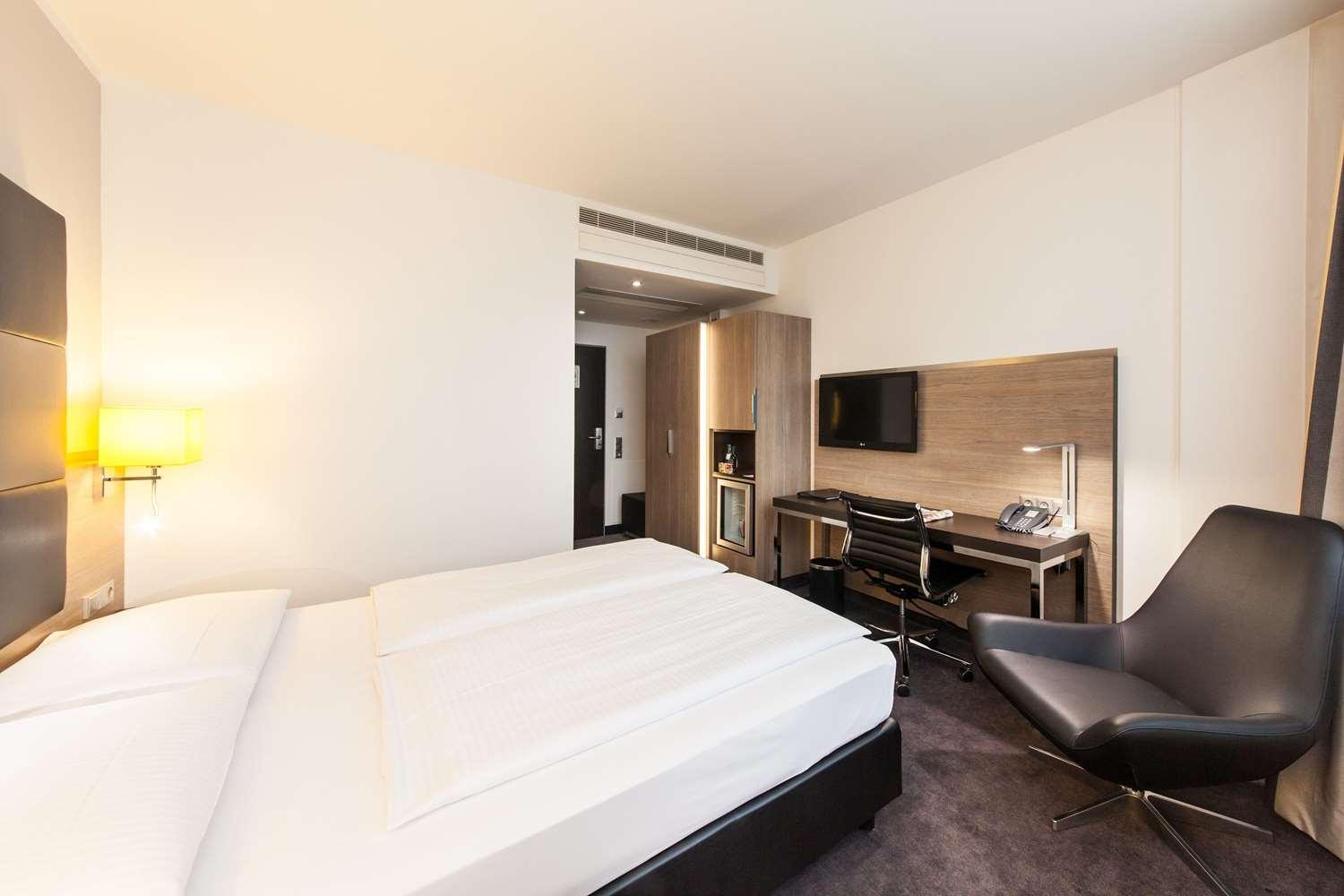 Hotel Novum Winters Hotel Berlin Im Spiegelturm Berlin