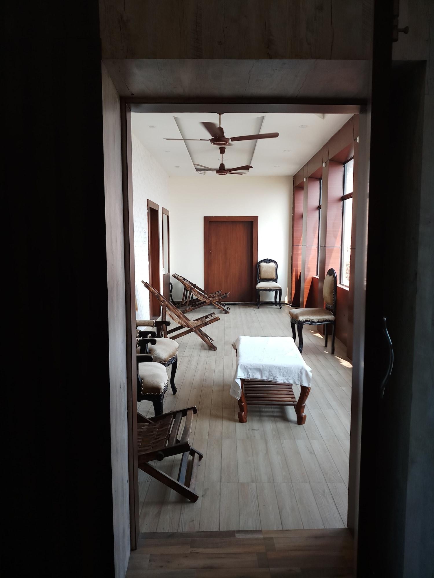 Vista Lobby Dwivedi Hotels Sri Omkar Palace