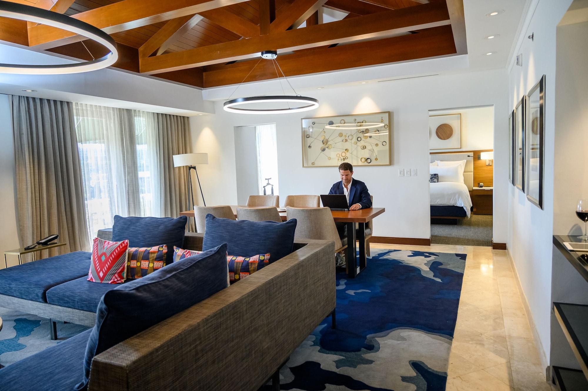 Habitación Real InterContinental Managua at Metrocentro Mall by IHG