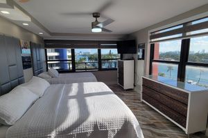 Alquiler Vacacional - Alexander 81921 6 Bedroom Apts