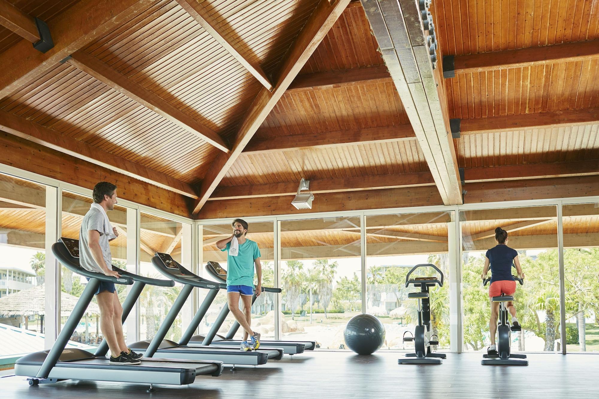 Gimnasio PortAventura Hotel Caribe - Includes unlimited access to PortAventura Park & 1 access to Ferrari Land