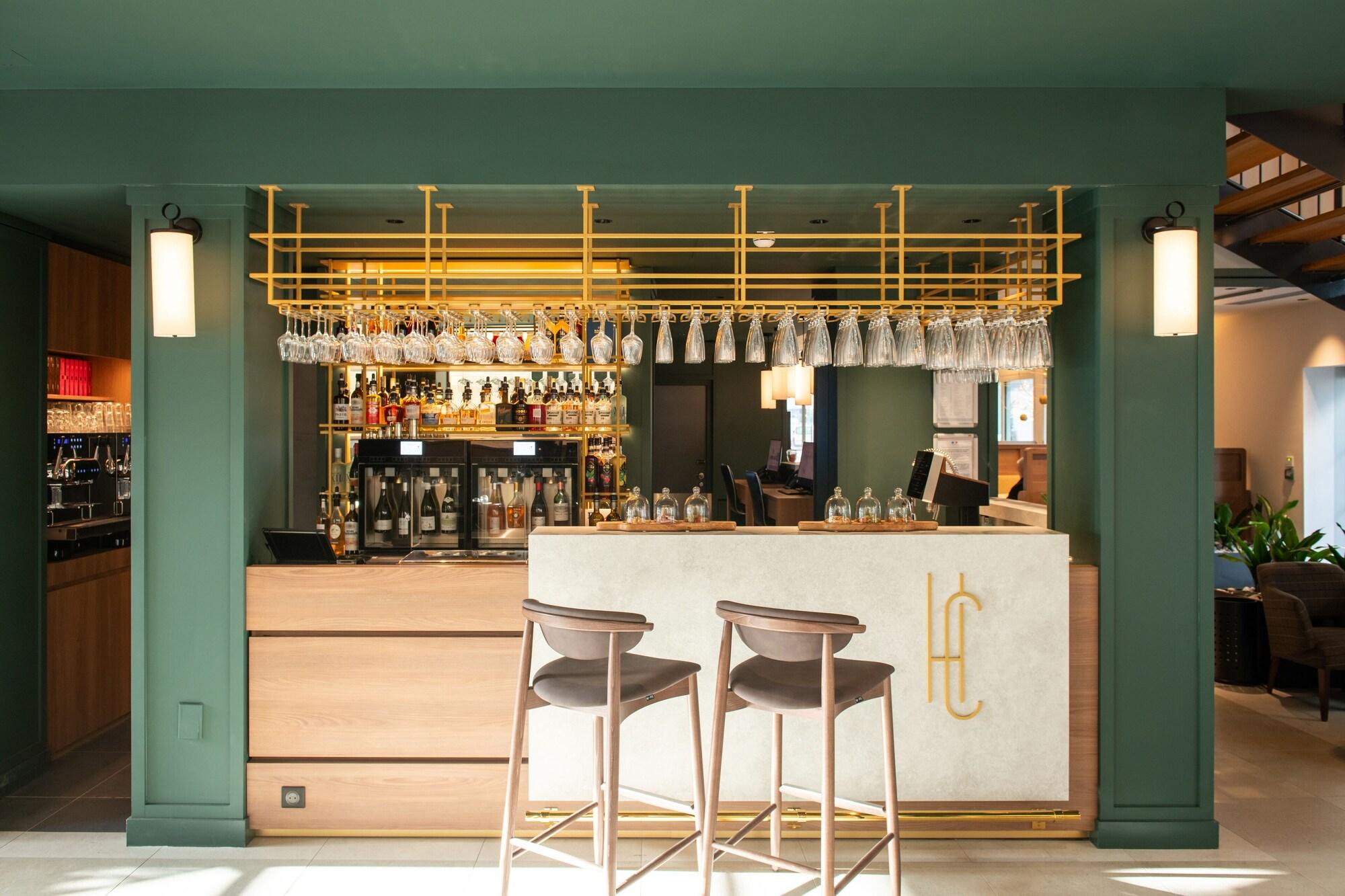 Bar/Salón Hotel de la Cité