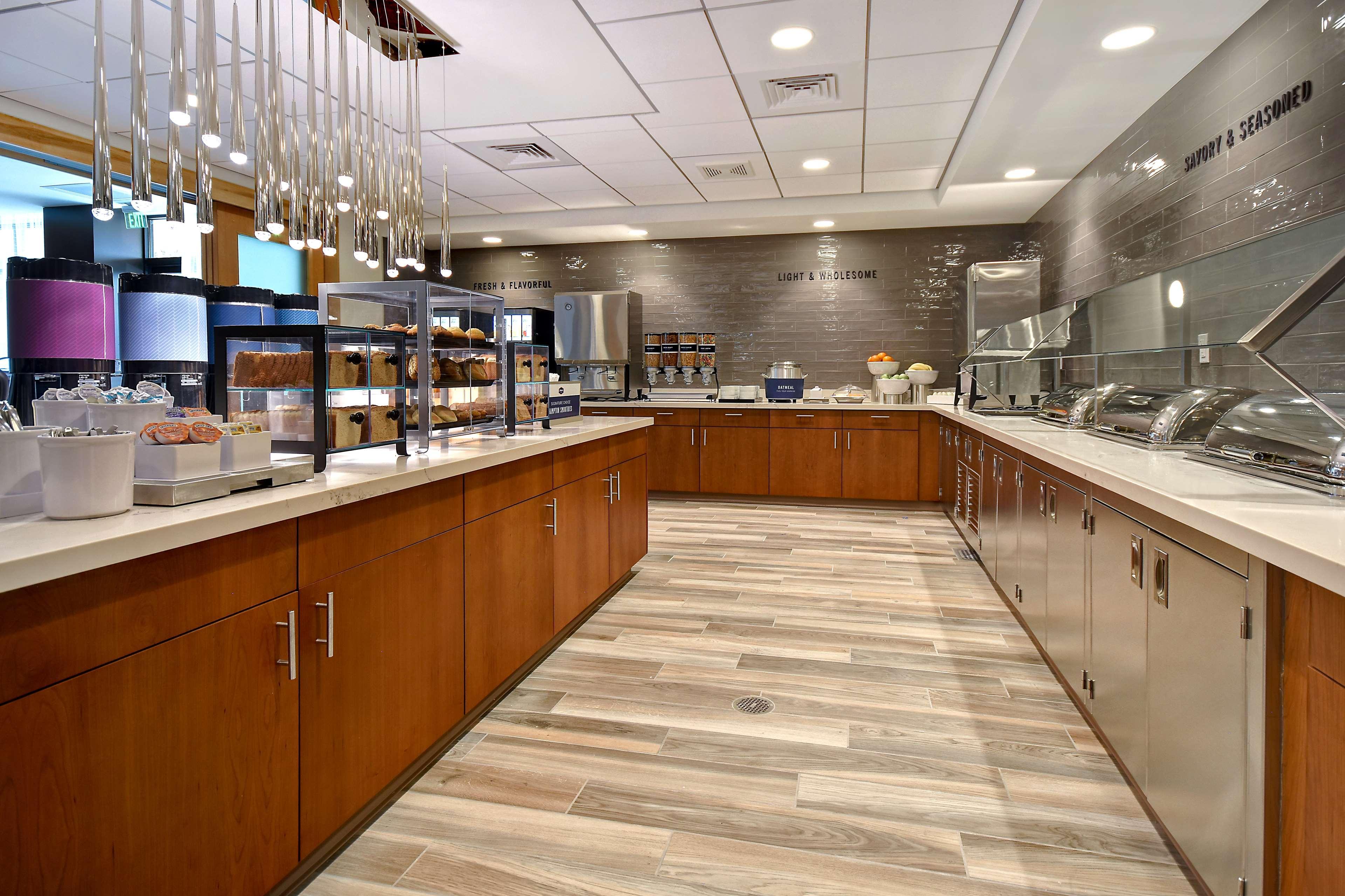 Restaurant Home2 Suites by Hilton Las Vegas Convention Center