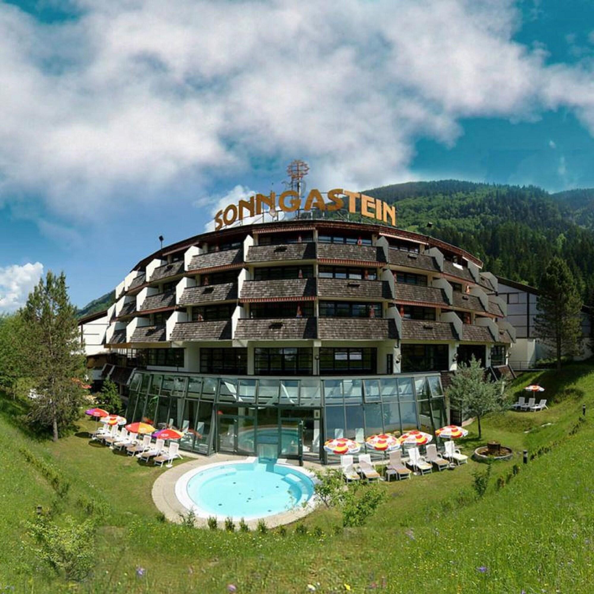 Vista Exterior Familienhotel Sonngastein