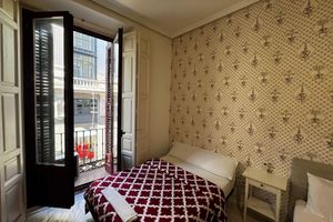Alojamiento - PUERTA DEL SOL CARRETAS APARTMENTS&ROOMS