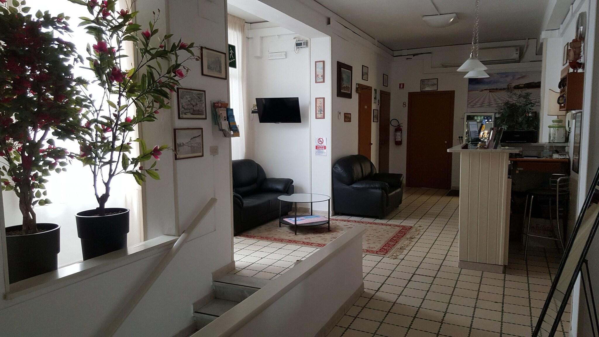Vista Lobby Albergo Ardenza