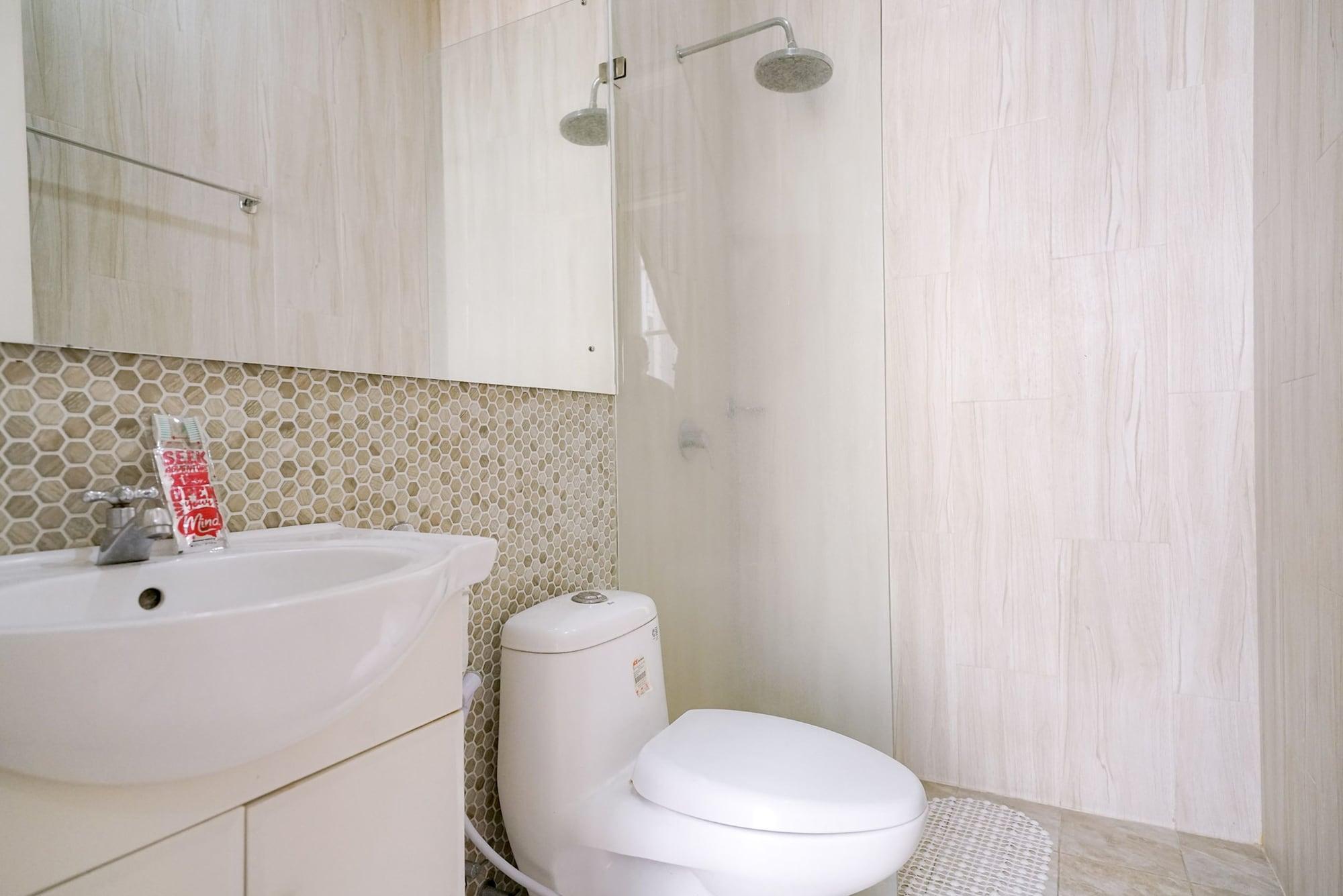 Equipamiento de Habitación RedDoorz Premium near RS Pondok Indah