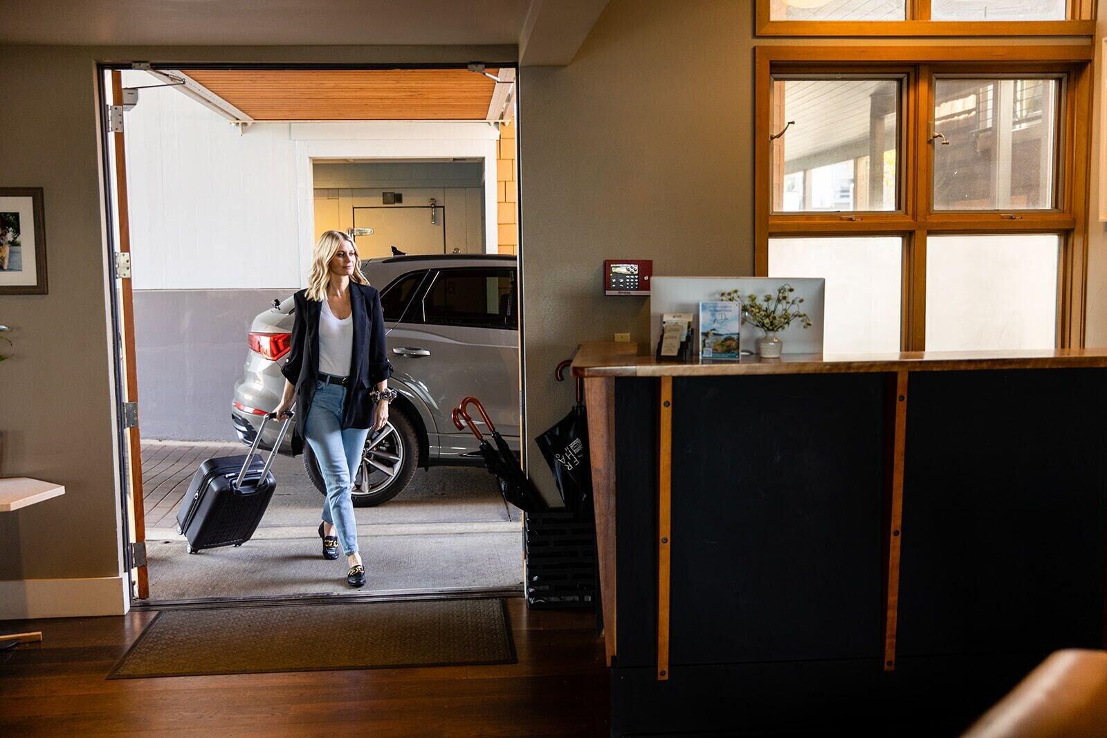 Vista Lobby Friday Harbor House