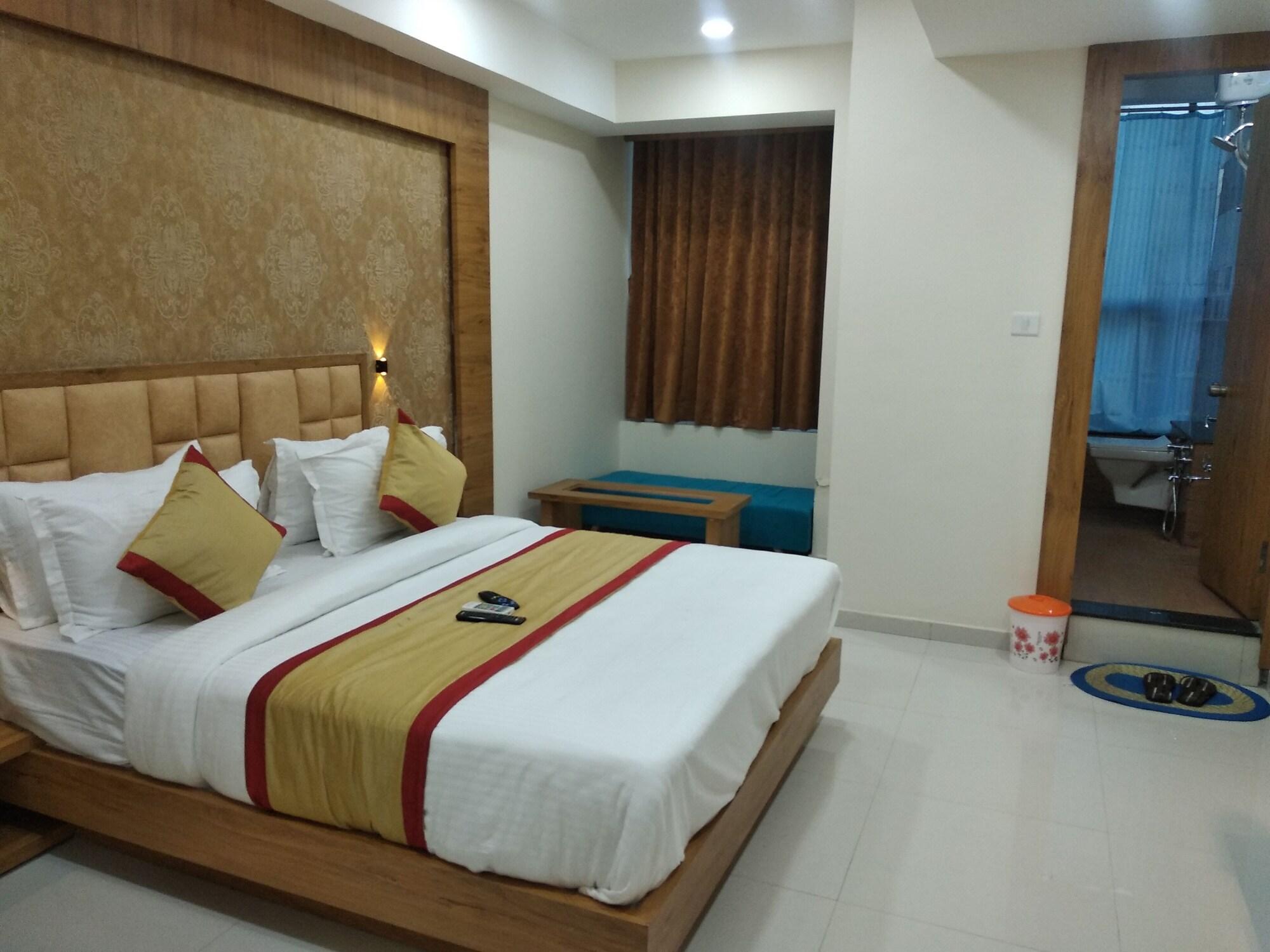 Varios Hotel Rest & Ride