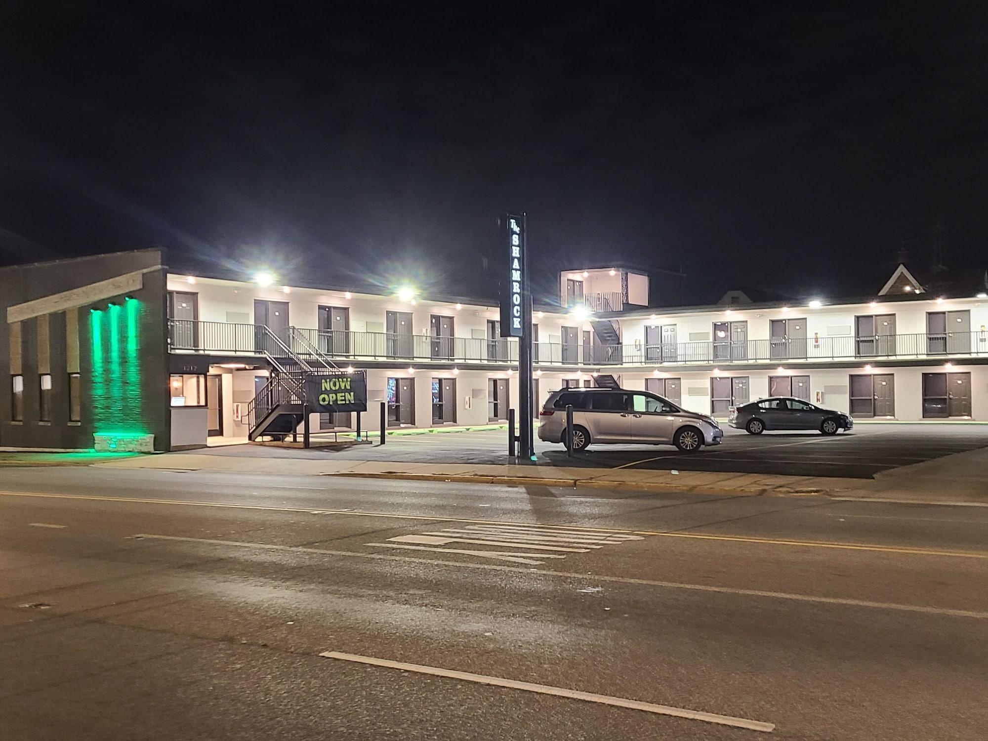 Vista Exterior The Shamrock