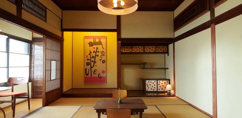 Varios RYOKAN PLUM