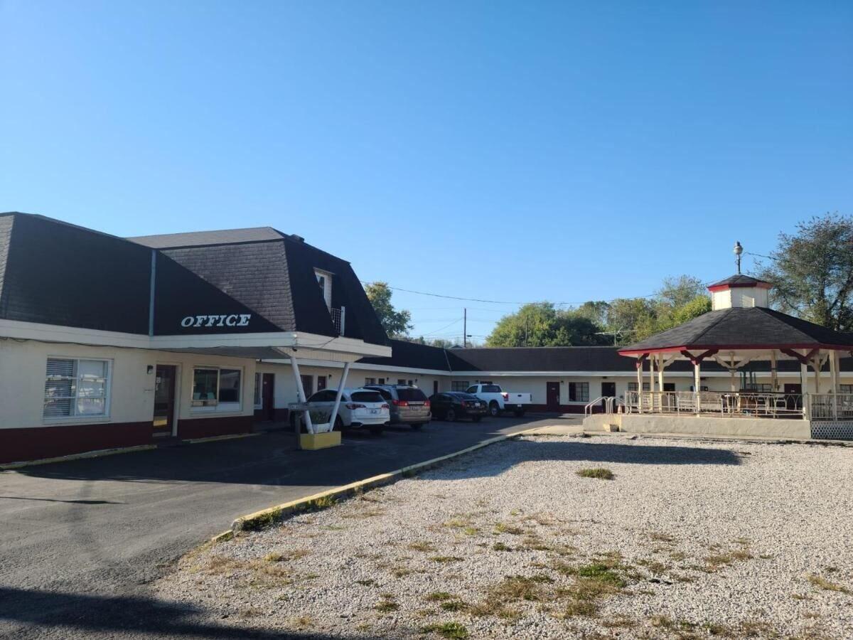 Vista Exterior Etown Motel