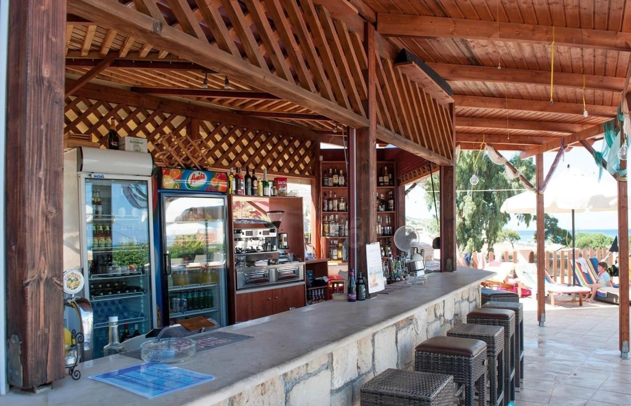 Bar/Salón Melidron Hotel