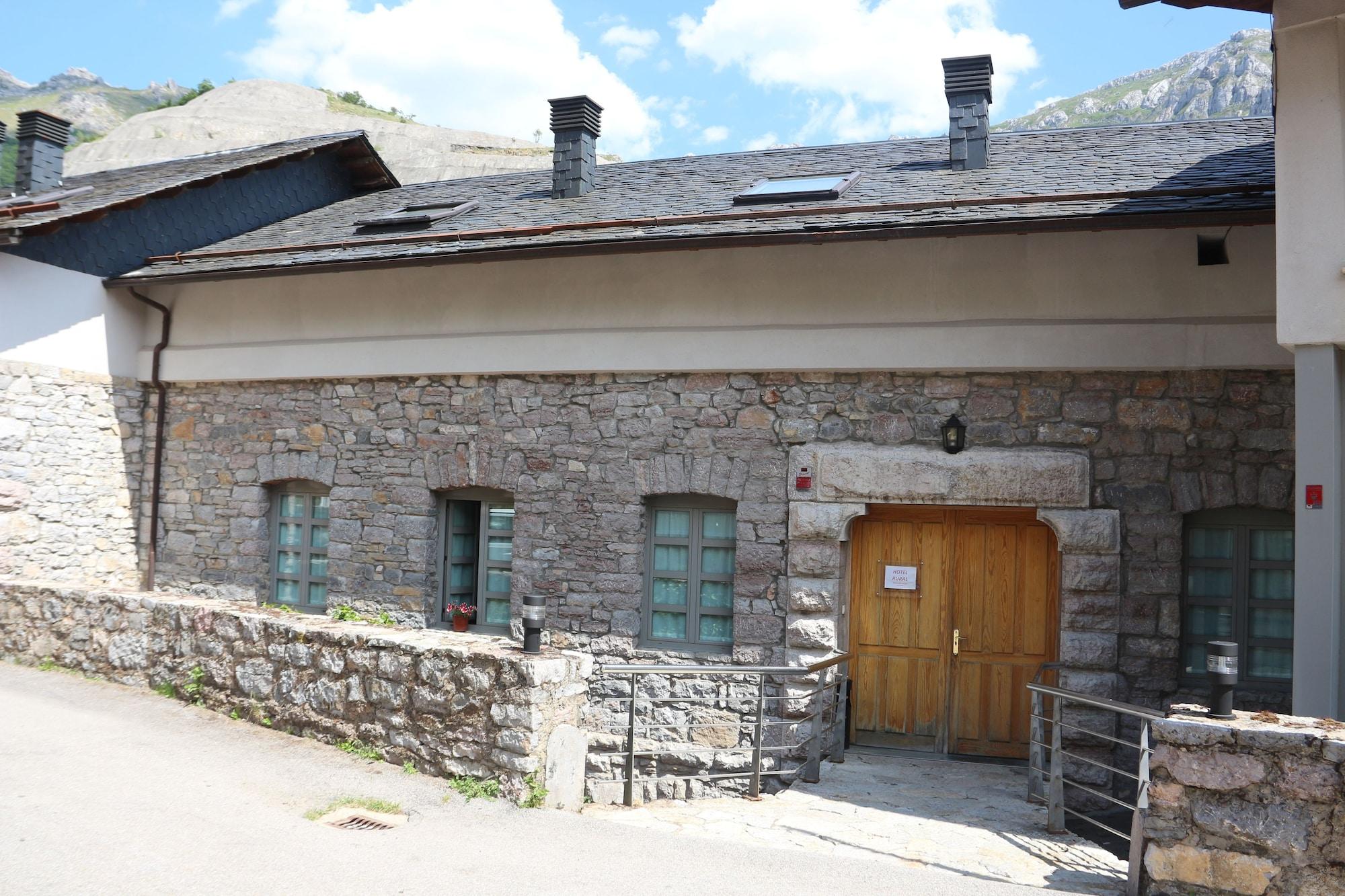 Vista Exterior Balneario  Caldas de Luna