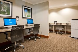 Alojamiento - Staybridge Suites Charlotte Ballantyne by IHG