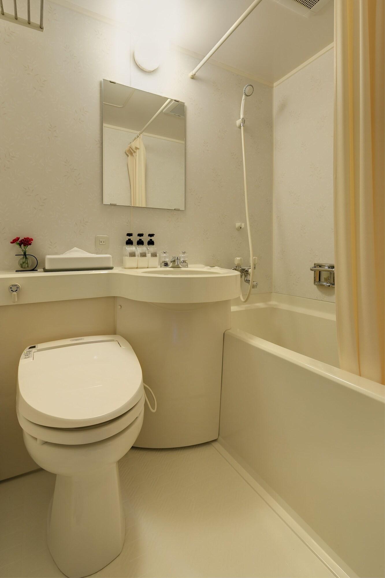 Equipamiento de Habitación Naniwa Issui