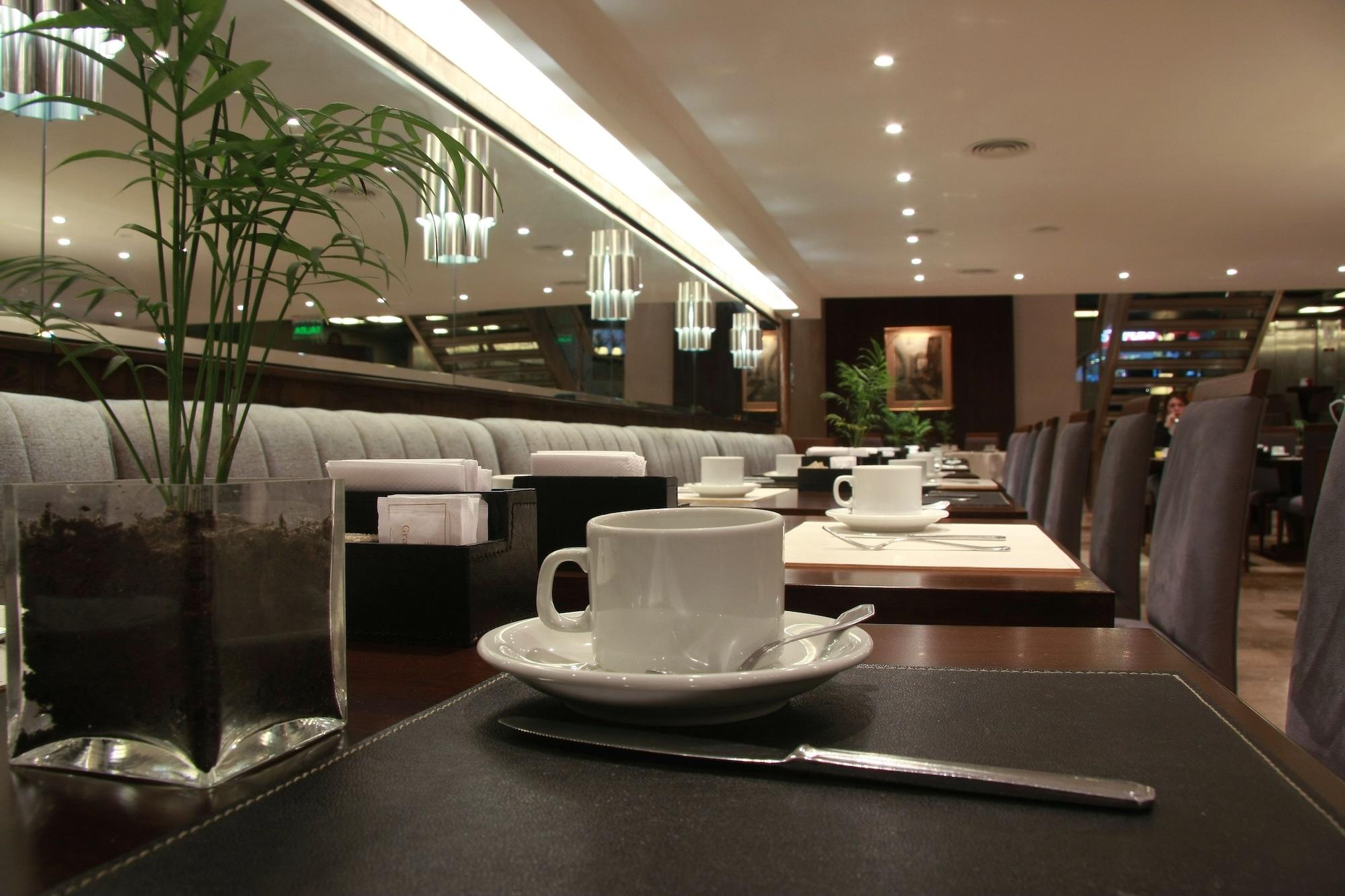 Restaurant Grand King Hotel