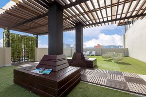 Alojamiento - Lub Sbuy House